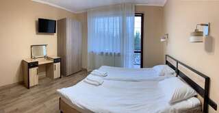 Хостелы Forsage Hostel Ужгород Двухместный номер с 2 отдельными кроватями-5