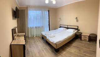 Хостелы Forsage Hostel Ужгород Двухместный номер с 2 отдельными кроватями-1